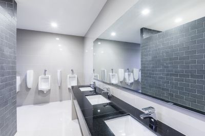 Modern Master Bathrooms